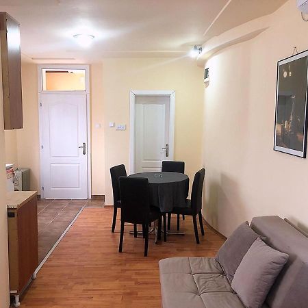 Apartman Sasa Баня-Ковиляча Экстерьер фото