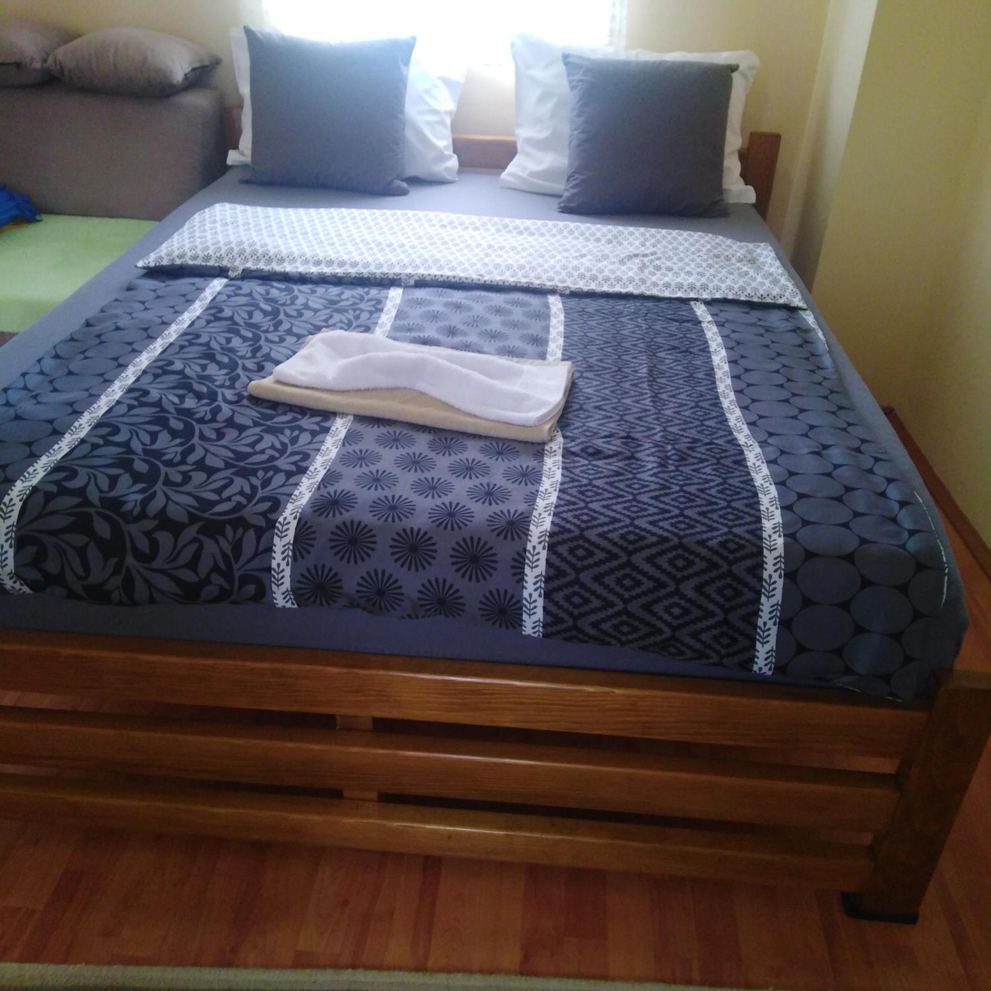 Apartman Sasa Баня-Ковиляча Номер фото